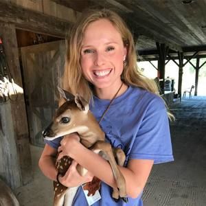 Meet your Posher, Addie